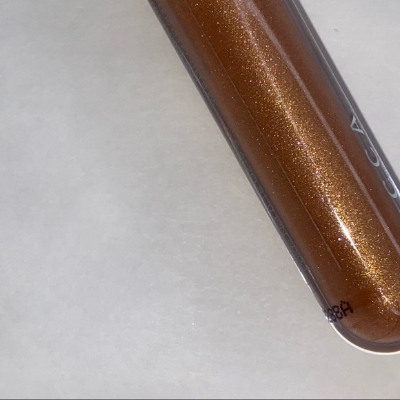 Becca cosmetics Lip Gloss - Picture 4 of 6